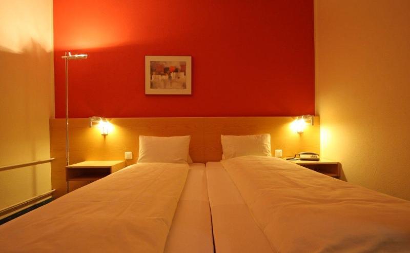 Esplanade Swiss Quality Hotel 다보스 객실 사진